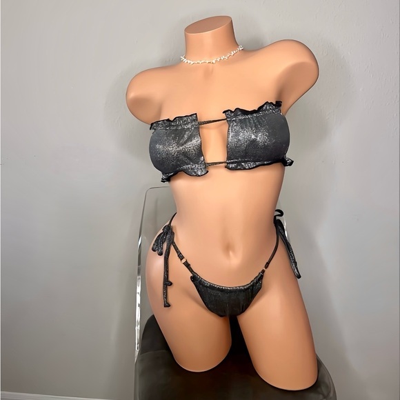 𝅺2 Piece Sparkle Bikini - Picture 3 of 13